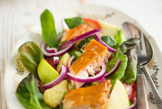 Ruokaisat salaatit sopivat arkeen ja viikonloppuun - Sydänliitto